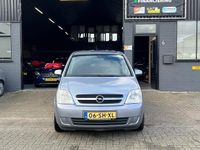 tweedehands Opel Meriva 1.6-16V Essentia/ Trekhaak/ Airco/ Elek. Ramen