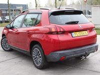 Occasion Peugeot 2008 110 PK (80 kW) 2017 Rood, metallic lak SUV