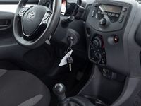 tweedehands Toyota Aygo 1.0 VVT-i x-fun 5-drs | AIRCO | Bluetooth ✅ 1e Eig