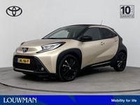 Occasion Toyota Aygo X Envy 72 PK (52 kW) 2022 Ginger beige metallic / zwart dak (licht goud metallic) SUV