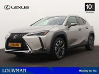 Occasion Lexus UX Business Edition 184 PK (135 kW) 2024 Grijs, metallic lak SUV