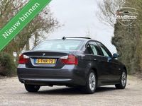 Occasion BMW 318 129 PK (94 kW) 2006 Grijs Sedan
