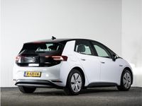 tweedehands VW ID3 Pure 45 kWh 150 PK | LED | Navigatie | Parkeersens