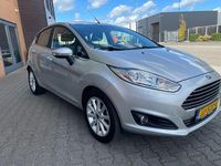 Occasion Ford Fiesta Titanium 101 PK (74 kW) 2016 Grijs Hatchback