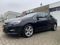 Occasion Opel Astra 140 PK (102 kW) 2013 Zwart Sedan