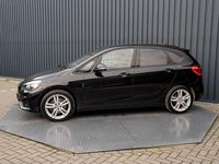 Occasion BMW 218 Executive 136 PK (100 kW) 2015 Zwart (metallic) Stationwagen