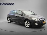 Occasion Opel Astra Edition 120 PK (88 kW) 2012 Zwart Hatchback