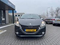 Occasion Peugeot 208 Style 82 PK (60 kW) 2015 Grijs Hatchback