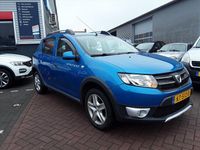 Occasion Dacia Sandero Lauréate 90 PK (66 kW) 2016 Blauw Hatchback