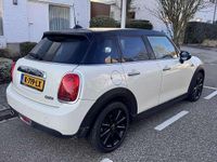 Occasion Mini Cooper Chili 136 PK (100 kW) 2018 Beige Hatchback