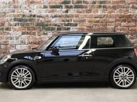 Occasion Mini Cooper Business 136 PK (100 kW) 2016 Zwart (metallic) Hatchback