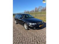 Occasion Volvo V40 136 PK (100 kW) 2004 Zwart Stationwagen