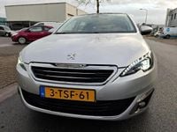 Occasion Peugeot 308 125 PK (91 kW) 2014 Grijs (metallic) Hatchback