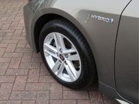 tweedehands Toyota Corolla Touring Sports 1.8 Hybrid Active | Led | Camera |