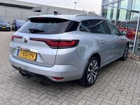Occasion Renault Mégane GrandTour Techno 140 PK (102 kW) 2023 Gris highland (kqa) (licht grijs) Stationwagen
