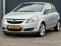 tweedehands Opel Corsa 1.4-16V Sport Automaat - Starsilber - Topstaat!