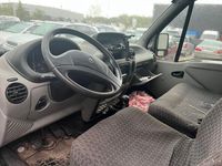 tweedehands Renault Master T33 2.5dCi L2H2 *MOTOR DEFECT*