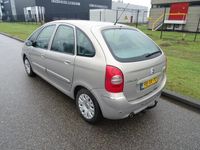 Occasion Citroën Xsara Picasso 109 PK (80 kW) 2007 Beige, metallic lak MPV