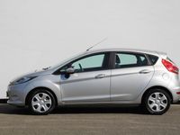 tweedehands Ford Fiesta 1.25 Trend 5 Deurs | Radio CD | Centraal + AB | Airco !!