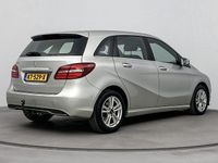 Occasion Mercedes B180 Style 122 PK (89 kW) 2016 Zilver MPV