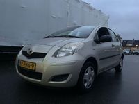 Occasion Toyota Yaris 69 PK (50 kW) 2011 Beige (metallic) Hatchback