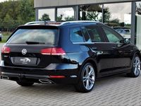 tweedehands VW Golf VII Variant 1.5 TSI 150pk Highline Business R-Line PANO LED 18" KEYLESS DYNAUDIO