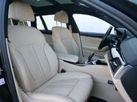 tweedehands BMW 520 5-SERIE Touring i 184pk Corporate Lease High Executive Automaat Leder / Panoramadak / LED / El. stoelbediening