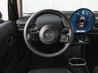 Occasion Mini Cooper Essential 156 PK (114 kW) 2024 Zilver Hatchback