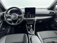 Occasion Toyota Yaris Hybrid Executive 131 PK (96 kW) 2024 Blauw Hatchback