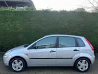 Occasion Ford Fiesta 80 PK (58 kW) 2002 Grijs (metallic) Hatchback