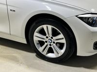 tweedehands BMW 316 3-SERIE Touring i Business Sport Line Automaat | Pano./Schuifdak | Navigatie | Camera | Sportstoelen | Elek.Achterklep | Orig.NL Auto+NAP |