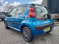 tweedehands Peugeot 107 1.0 NL Auto/111.000Km Nap/Dealer onderhouden/Airco/LED