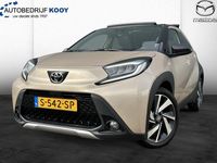 Occasion Toyota Aygo X Envy 72 PK (52 kW) 2023 Bruin (metallic) SUV