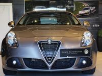 tweedehands Alfa Romeo Giulietta 1.4 T Distinctive - XENON - CRUISE - PDC - HANDSFREE - CLIMATE