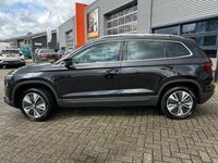 tweedehands Skoda Karoq 1.0 TSI Business Edition NL-Auto Design pakket / Parkeer pakket / All-season banden / Trekhaak / Led koplampen / Electr. achterklep / Apple/Android Carplay