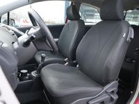 tweedehands Toyota Yaris 1.0 VVTi Cool | Radio CD | Airco | APK 31-10-2024