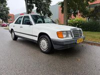 Occasion Mercedes E230 136 PK (100 kW) 1985 Wit Sedan