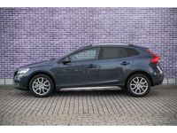 tweedehands Volvo V40 CC Cross Country T3 Aut. Polar+ Luxury