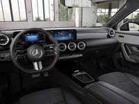 Nieuw Mercedes A250 Business 163 PK (119 kW) 2026 Grijs Hatchback