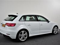 tweedehands Audi A3 Sportback 35 TFSI 150pk Sport S-Line S-Tronic | Navigatie | Climate Control | Full Led | Parkeer sensoren | 18" Lichtmetalen velgen | Winter pack+ | Licht en Zicht pakket