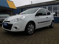 tweedehands Renault Clio 1.2-16V "Yahoo" Radio-CD - Airco !!!