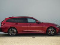 Occasion BMW 330 M Sport 291 PK (214 kW) 2025 Rood Stationwagen