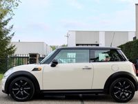 tweedehands Mini Cooper 1.6 D | AIRCO | TREKHAAK | ZEER MOOIE GOED ONDERHOUDEN AUTO |