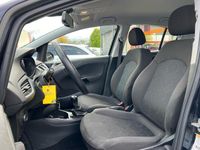 tweedehands Opel Corsa BWJ 2018 / 1.4 90PK Favourite / NL auto / Navi / Cruise / Airco / PDC / Carplay / Lichtmetaal /