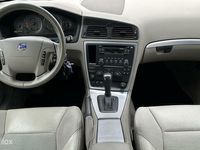 tweedehands Volvo V70 2.4 170PK Momentum AUTOMAAT / XENON