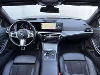 Occasion BMW 330 Shadowline 293 PK (215 kW) 2023 Blauw Stationwagen