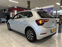 tweedehands VW Polo 1.0 TSI Life *LED*CAM*LANE*CLIMATR*APP*PDC V&A*