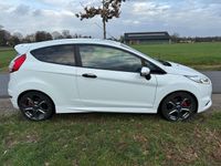 tweedehands Ford Fiesta 1.6 ST2 182PK, dealer onderhouden