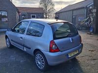 Occasion Renault Clio II Campus 58 PK (42 kW) 2007 Zilver Hatchback