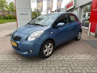 tweedehands Toyota Yaris 1.3 VVTi Luna MMT Automaat